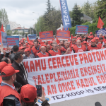 Kamu Çerçeve Protokolü’nün Bir An Önce ve Eksiksiz Kabul Edilmesi İçin Çalışma ve Sosyal Güvenlik Bakanlığı Önündeydik!