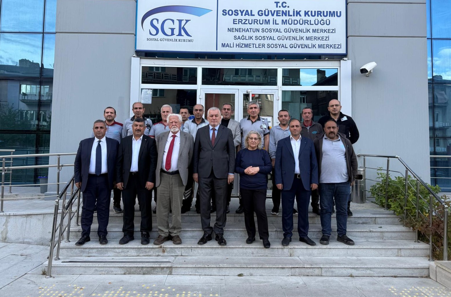 Genel Başkanımız, Erzurum Sosyal Güvenlik İl Müdürlüğünde Çalışan Üyelerimizi Ziyaret Etti