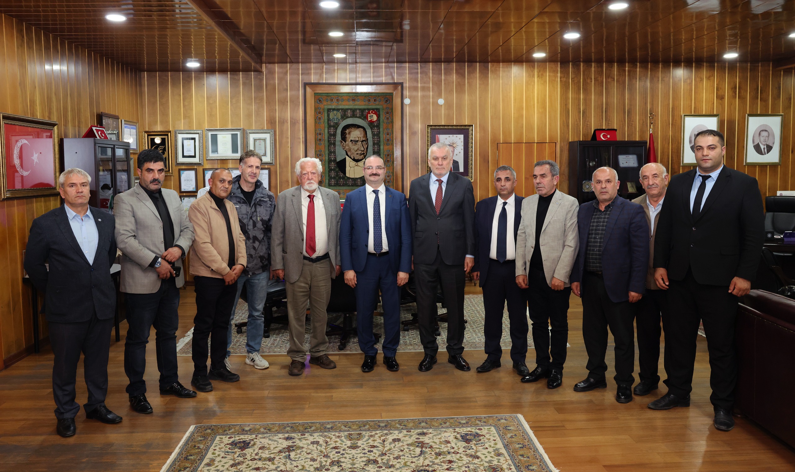 Genel Başkanımız Atatürk Üniversitesi Rektörü Prof. Dr. Ahmet Hacımüftüoğlu’nu Ziyaret Etti