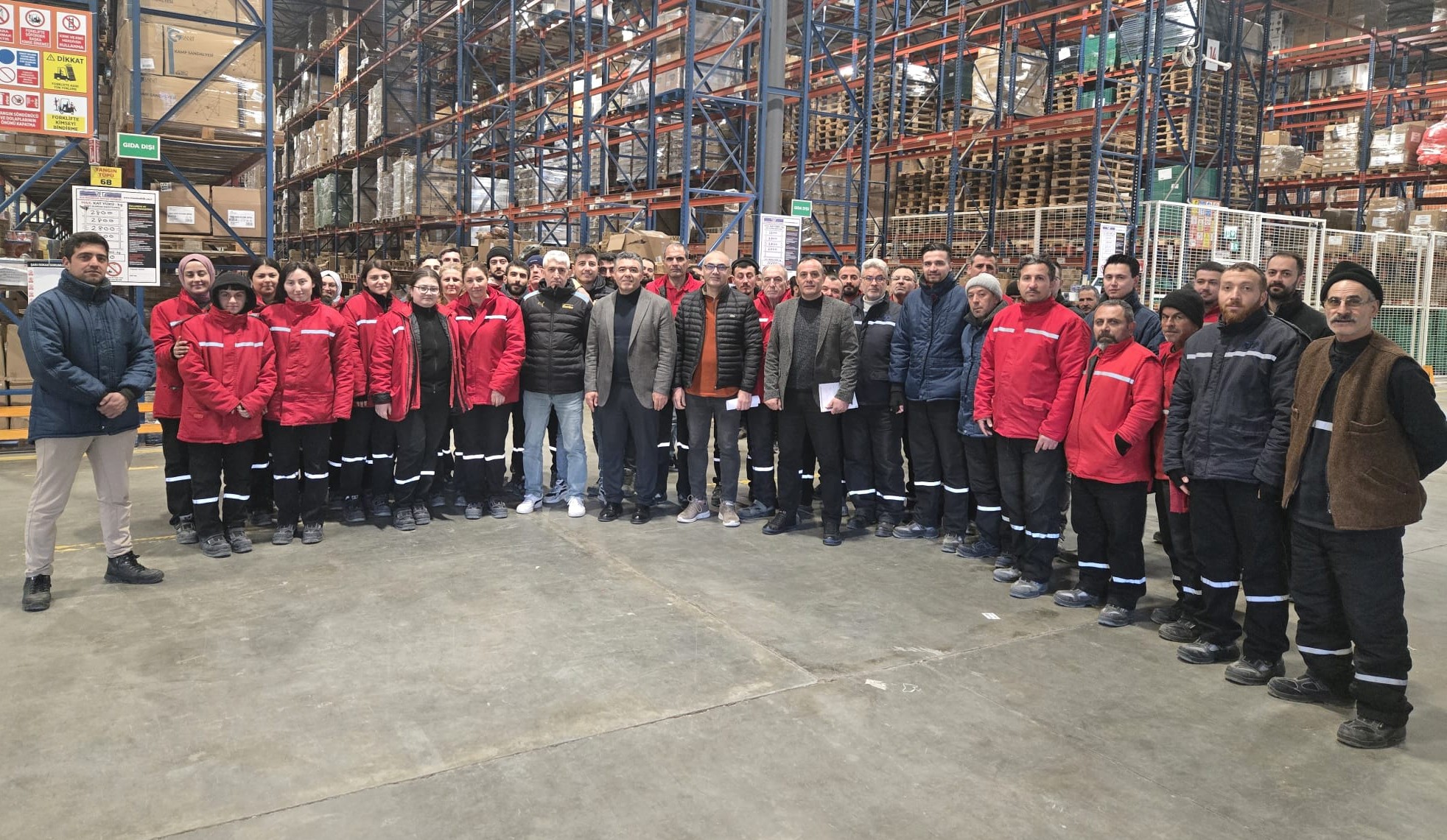 İzmir Kemalpaşa Depo İşçileriyle Bir Araya Geldik