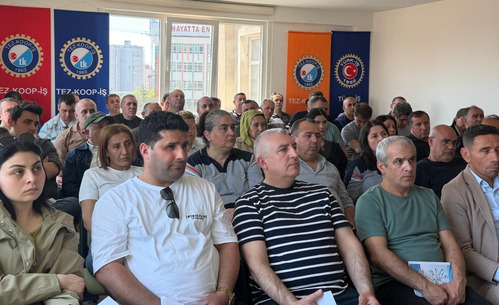 Migros ve Macro Center Temsilcilerimiz İle İmzalanan Toplu İş Sözleşmesi Bilgilendirme Toplantısı Gerçekleştirildi