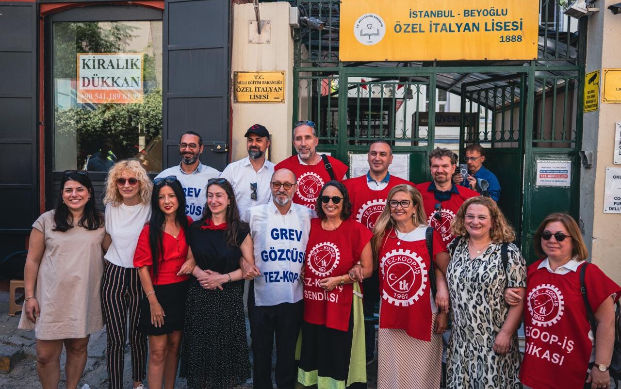 Grevin 123. Gününde Sınıflarına Döndüler: Özel İtalyan Lisesi Öğretmenlerinin Tarihi Direnişi Zaferle Sonuçlandı!