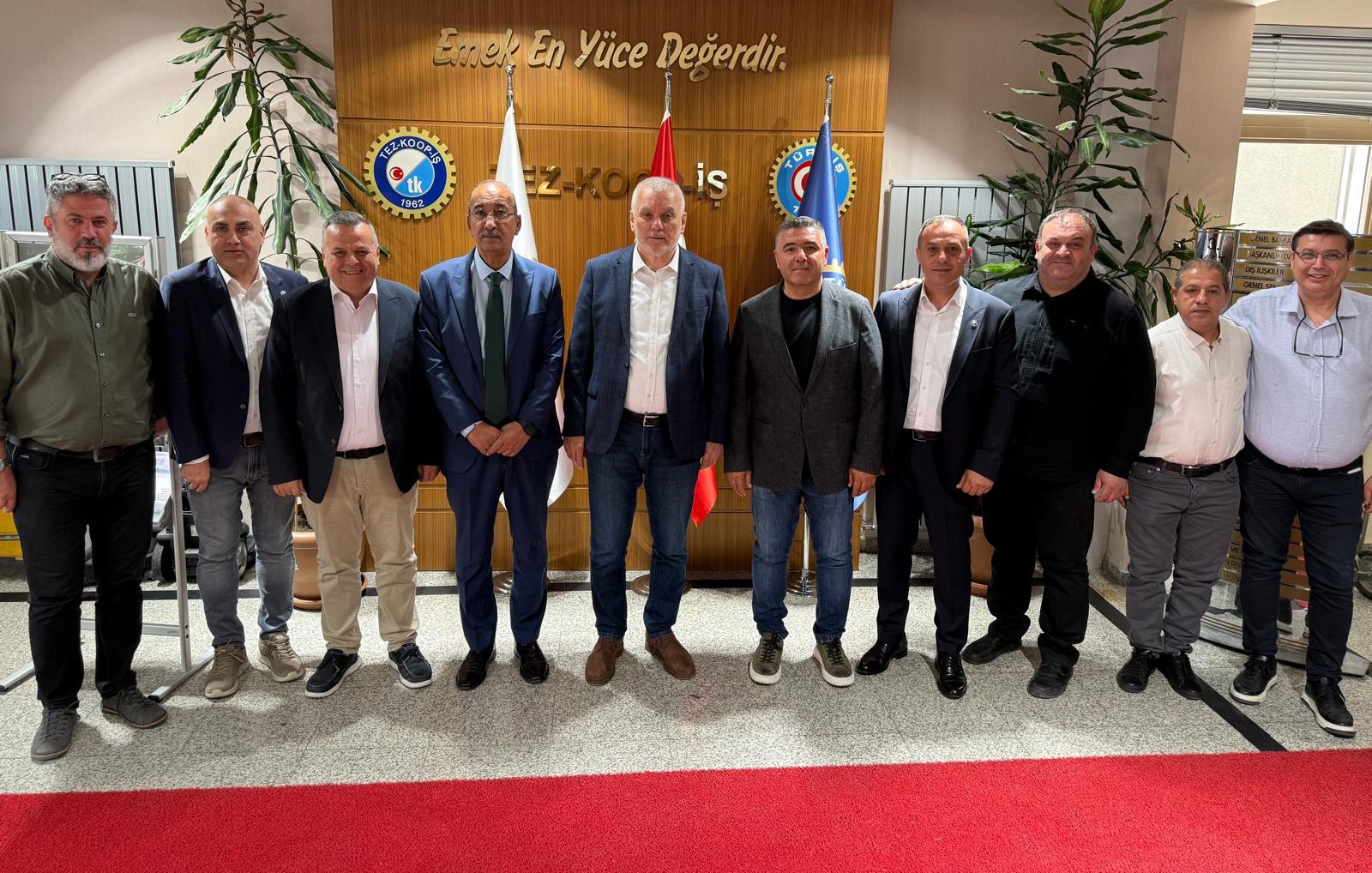Yeni Seçilen İzmir 1 No.lu Şube Yönetimi Genel Merkezimizi Ziyaret Etti