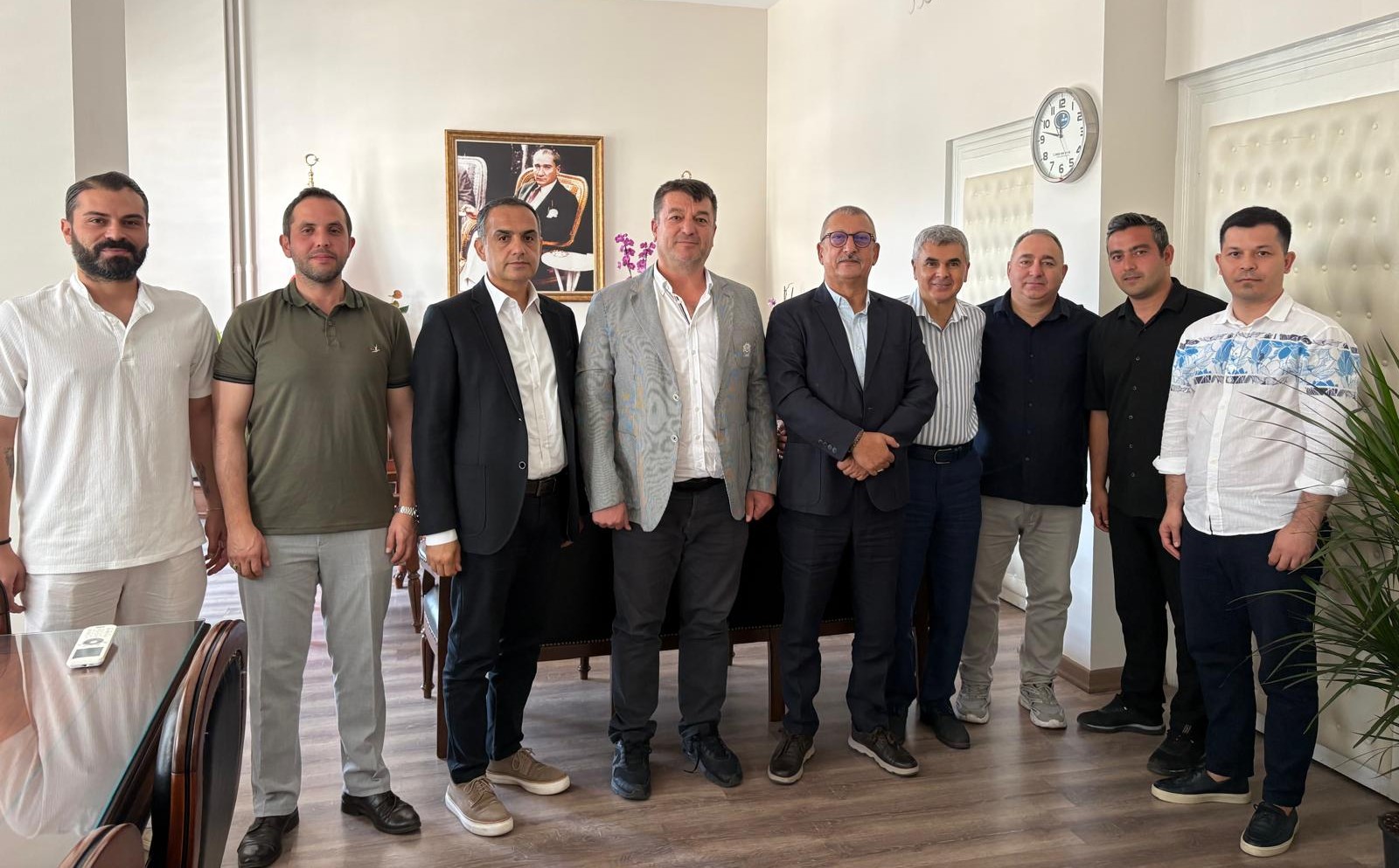 Devlet Tiyatroları Personel Dairesi Başkanı Hayrettin Özçelik Ziyaret Edildi